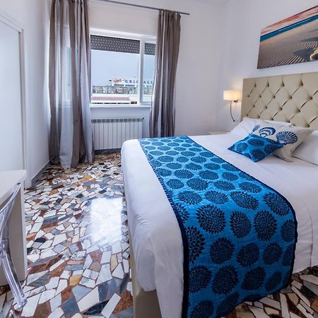 Al Mare 54 Luxury Guest House Lido di Camaiore Exteriör bild