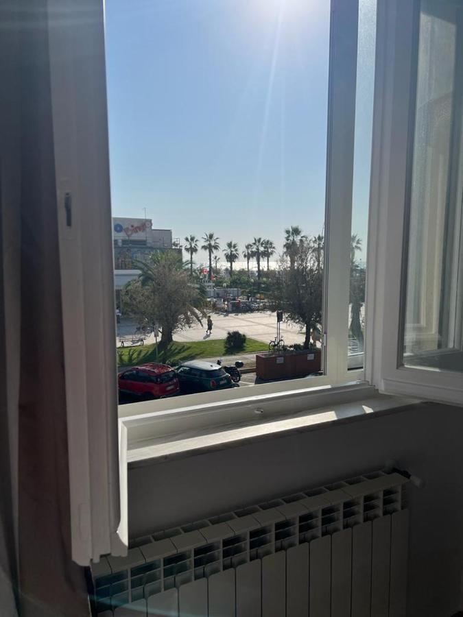 Al Mare 54 Luxury Guest House Lido di Camaiore Exteriör bild